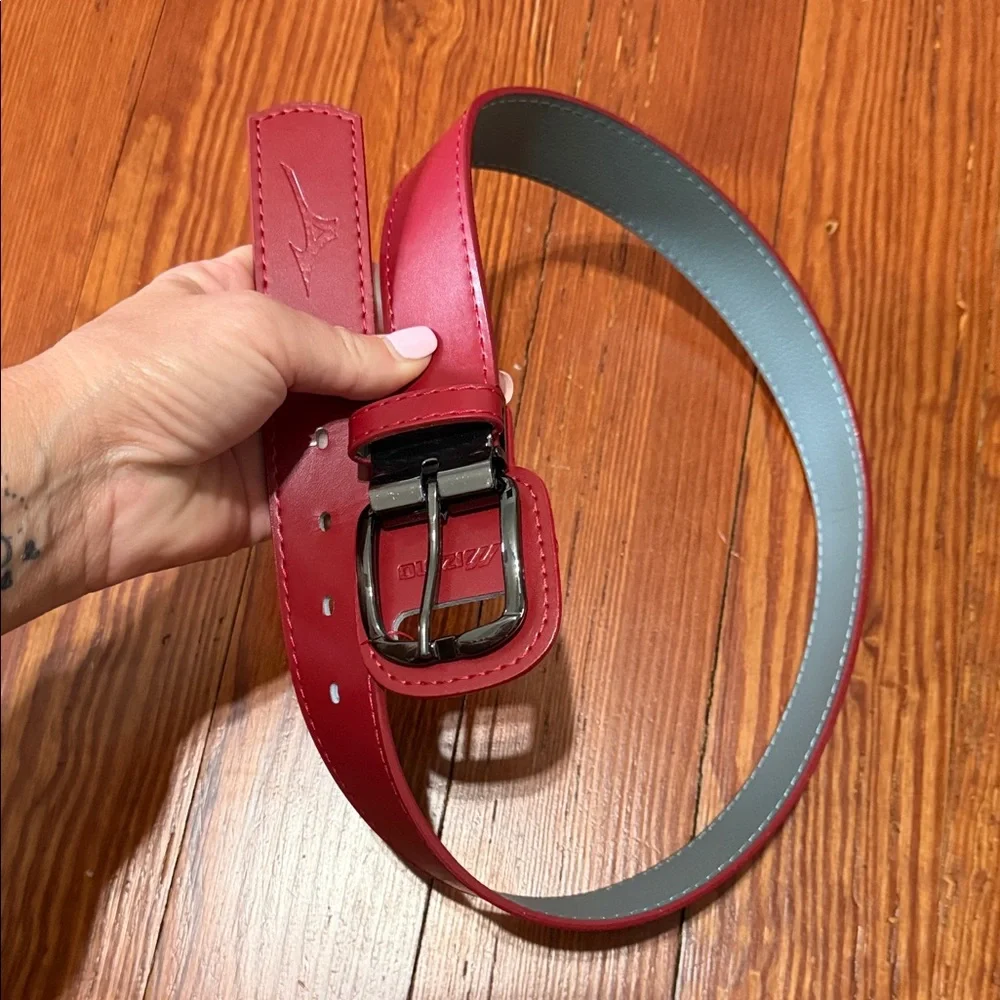 #10 NWT Mizuno unisex Youth Red Leather Belt softball baseball 31 inch